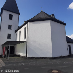 Johanneskirche Steinbach von außen